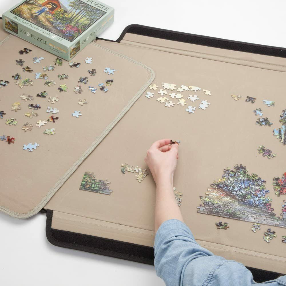 Portable Jigsaw Puzzle Board Mat Holds up to 1000 Pieces Puzzle Surface Holder