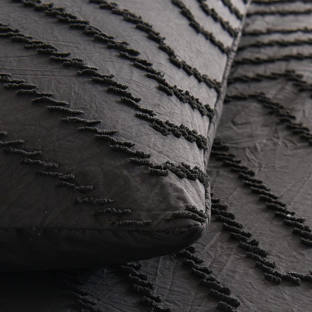Tufted Boho Wave Jacquard King Size Black Duvet Quilt Cover Set