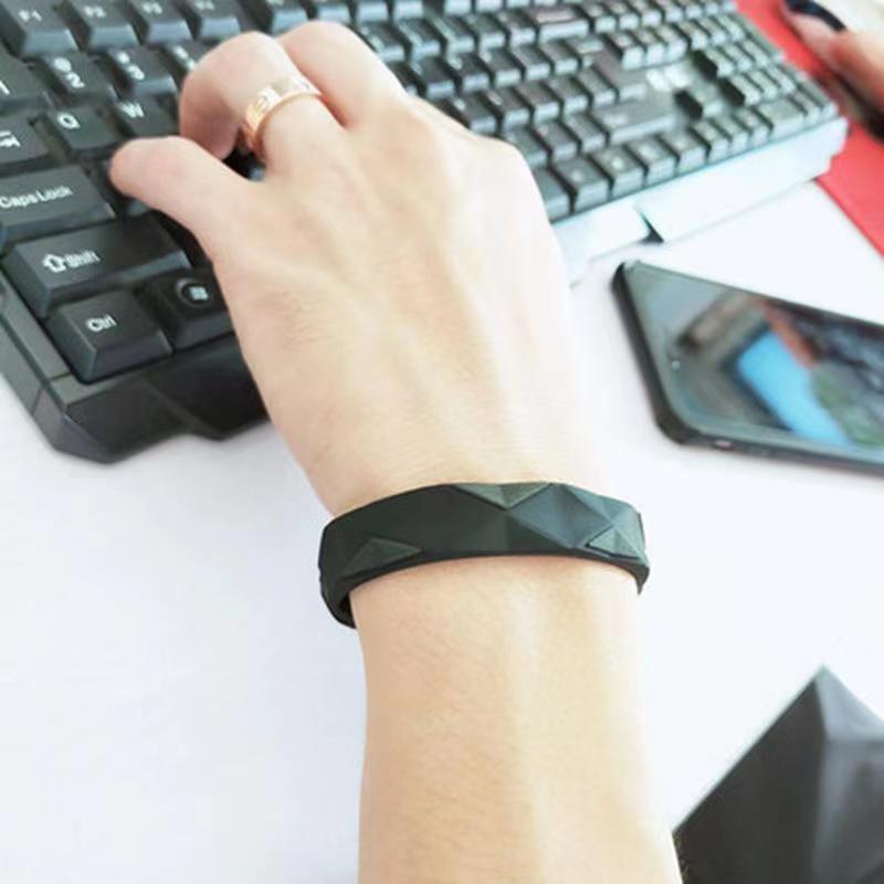 RedUp Far Infrared Negative Ions Wristband, Anti-Static Silicone Sport Bracelets - Black