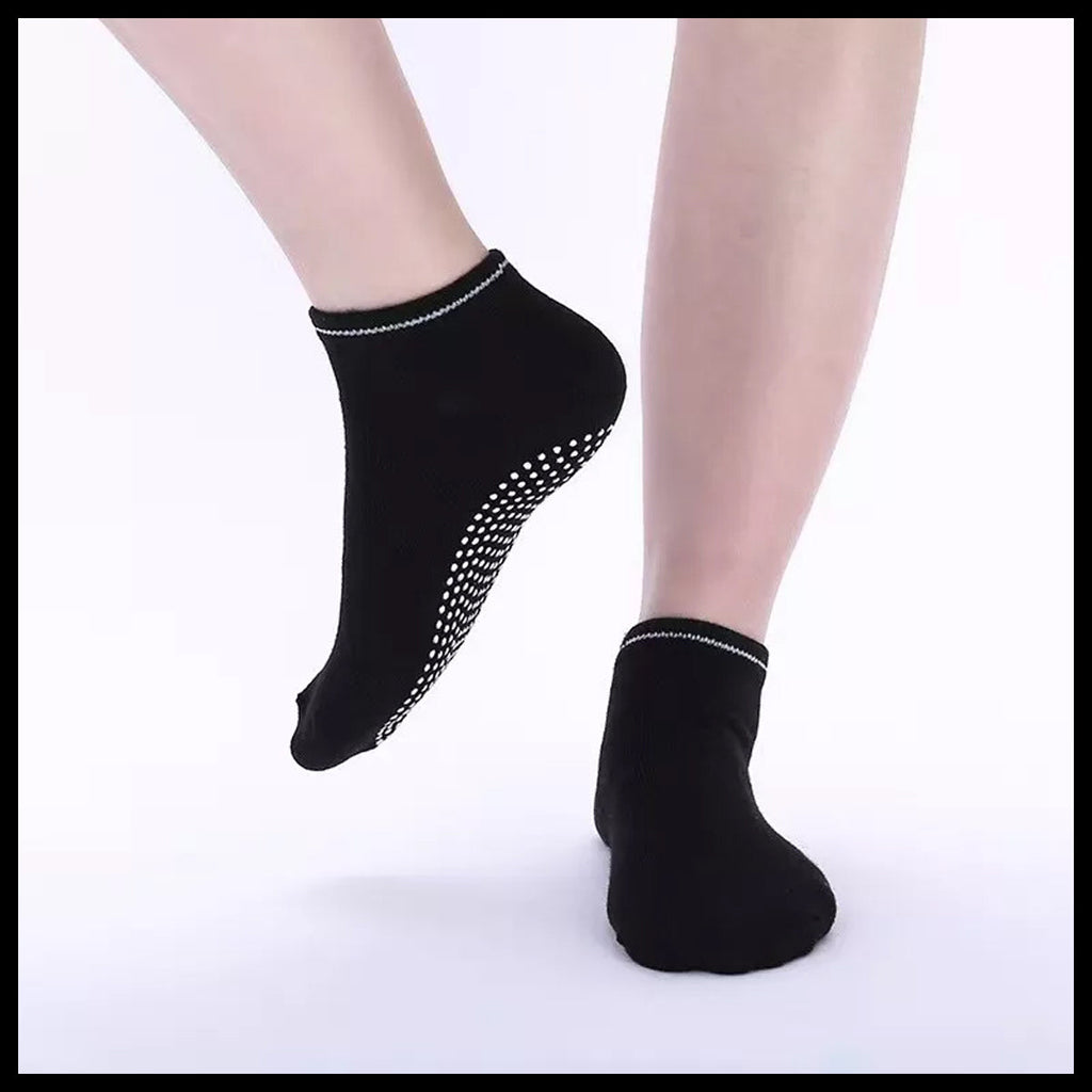 3 Pairs Ladies Women Sports Cotton Rich Pilates Yoga Non-Slip Grip Socks - White