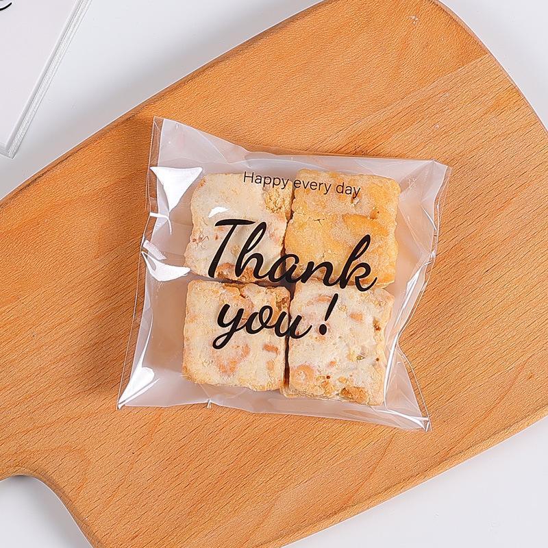 500 Pack Self Adhesive Cookie Packaging Bags Vibrant Designs OPP Material - Cute 14*14*3cm