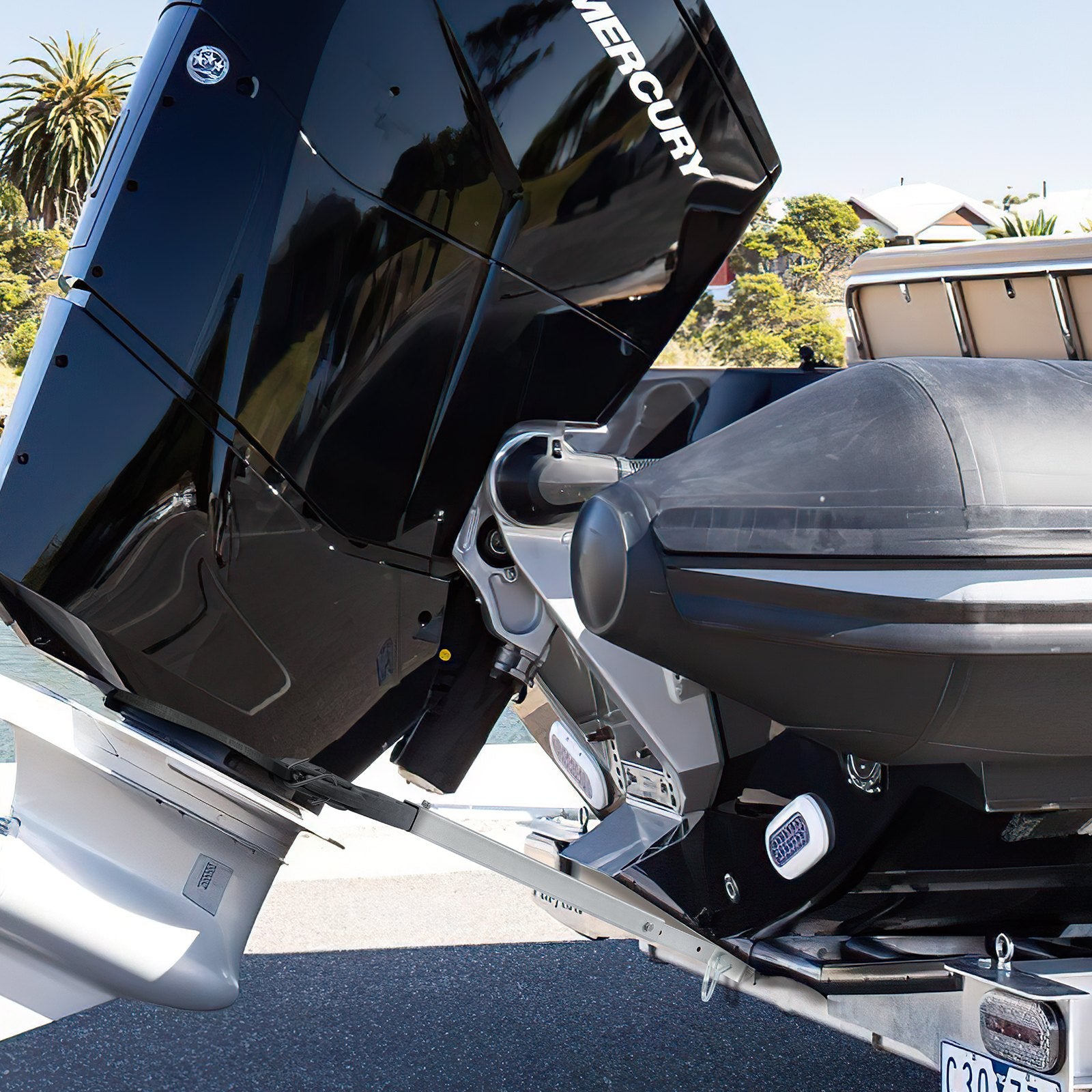 VEVOR Transom Saver, 609.6-914.4 mm, Adjustable Boat Transom Saver with Heavy-Duty Head, Corrosion-Resistant Easy-to-Install Transom Savers for Less Than 100 HP Outboard Motor , Fit for Roller & Trailer