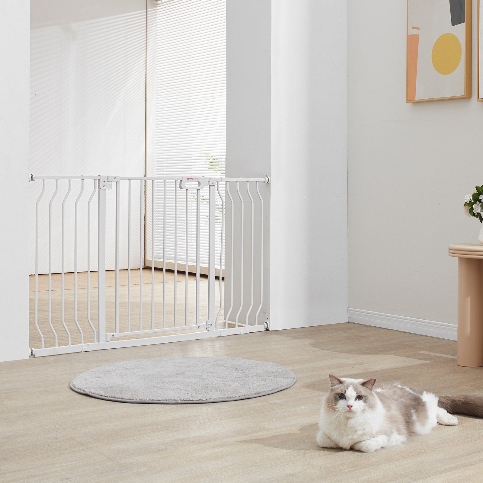 VEVOR Baby Gate, 749-1346 mm Extra Wide, 762 mm High, Dog Gate for Stairs Doorways and House, Easy Step Walk Thru Auto Close Child Gate Pet Security Gate with Pressure Mount and Wall Mount Kit, White