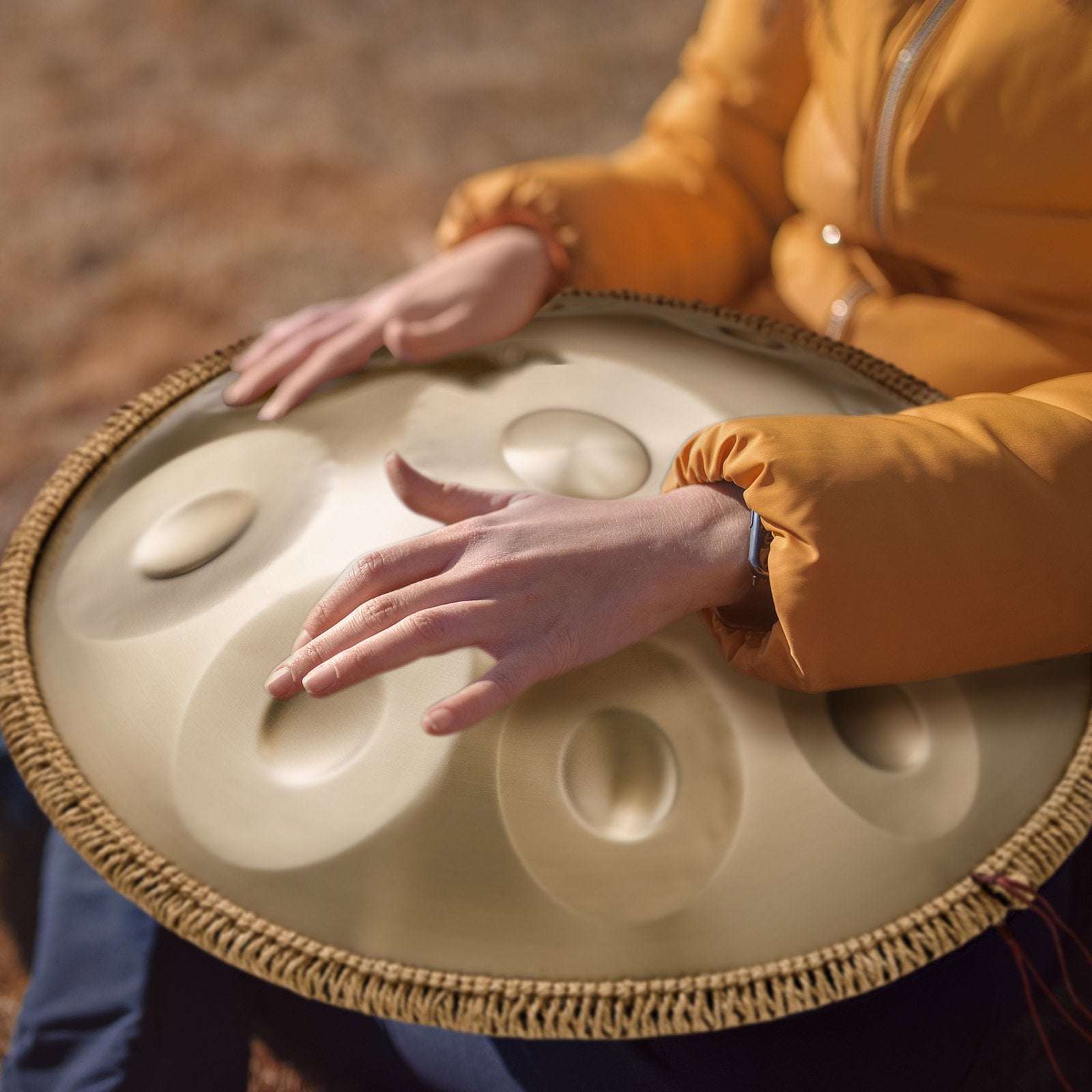 VEVOR Handpan Drum 22 in 10 Notes D Minor Hand Drum Instrument with Mallet