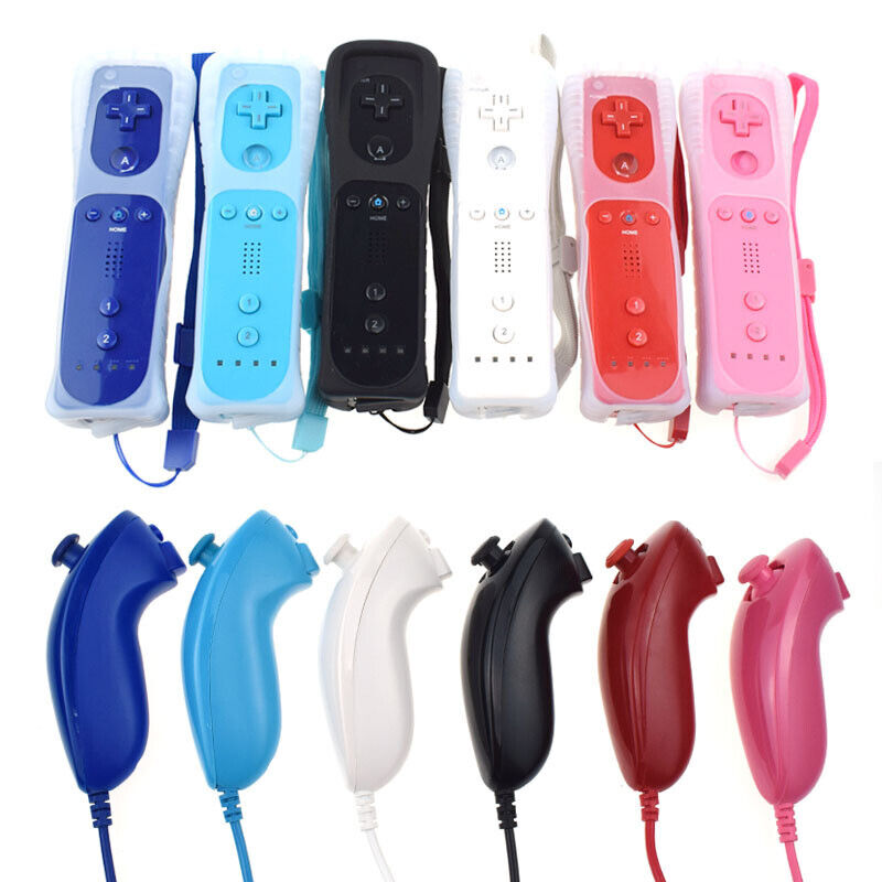 Built in Motion plus Remote Controller & Nunchuck for Nintendo Wii/Wii U W/ Case