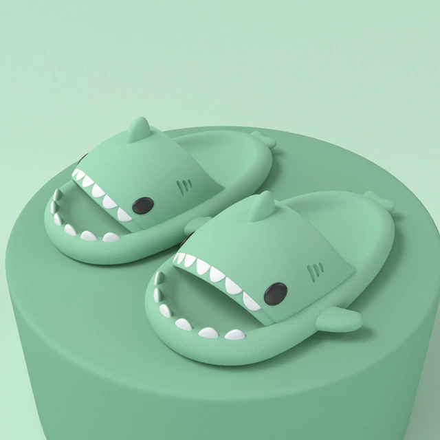 4CM Anti-Skid Outdoor and Indoor Shark Slippers Summer Soft Beach Slides for Man and Women