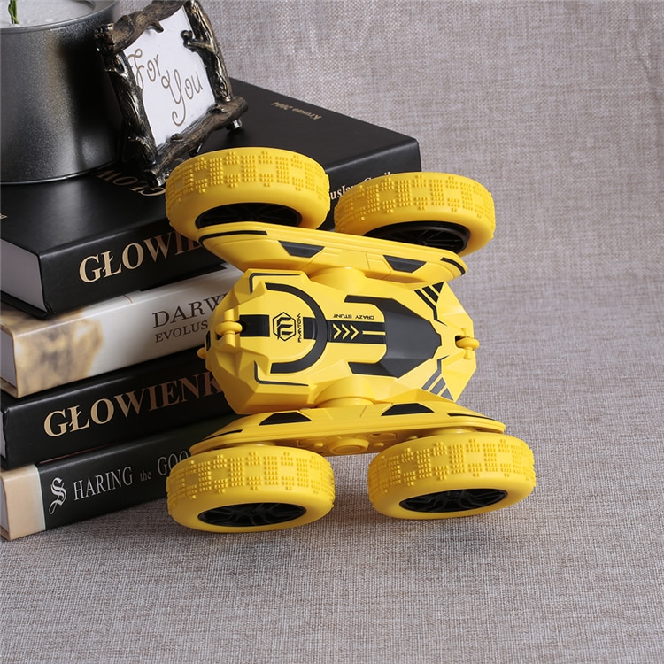 Stunt Car High Speed Tumbling Crawler Vehicle