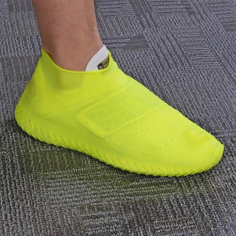Waterproof Non-Slip Silicone Shoes Cover (1 Pair)