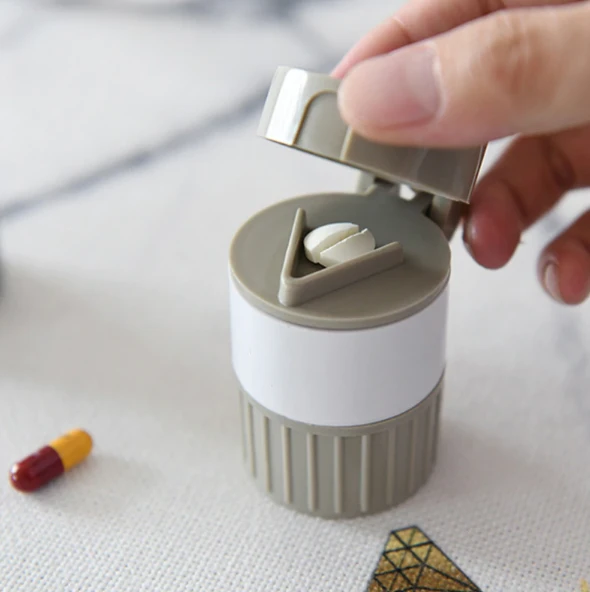 Multifunctional Medicine Organizer - Cut Crush Split and Pill Storage