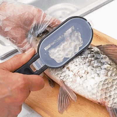 2 In 1 Plastic Fishing Scale Brush With Built-in Scale Scoop Graters Fast Remove Fish knife Cleaning Peeler Scaler Scraper Seafood Tools