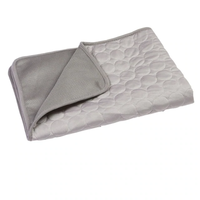 Pet Cooling Mat for Dogs & Cats – Ice Silk Self-Cooling, Machine Washable, Sizes XS–XXL